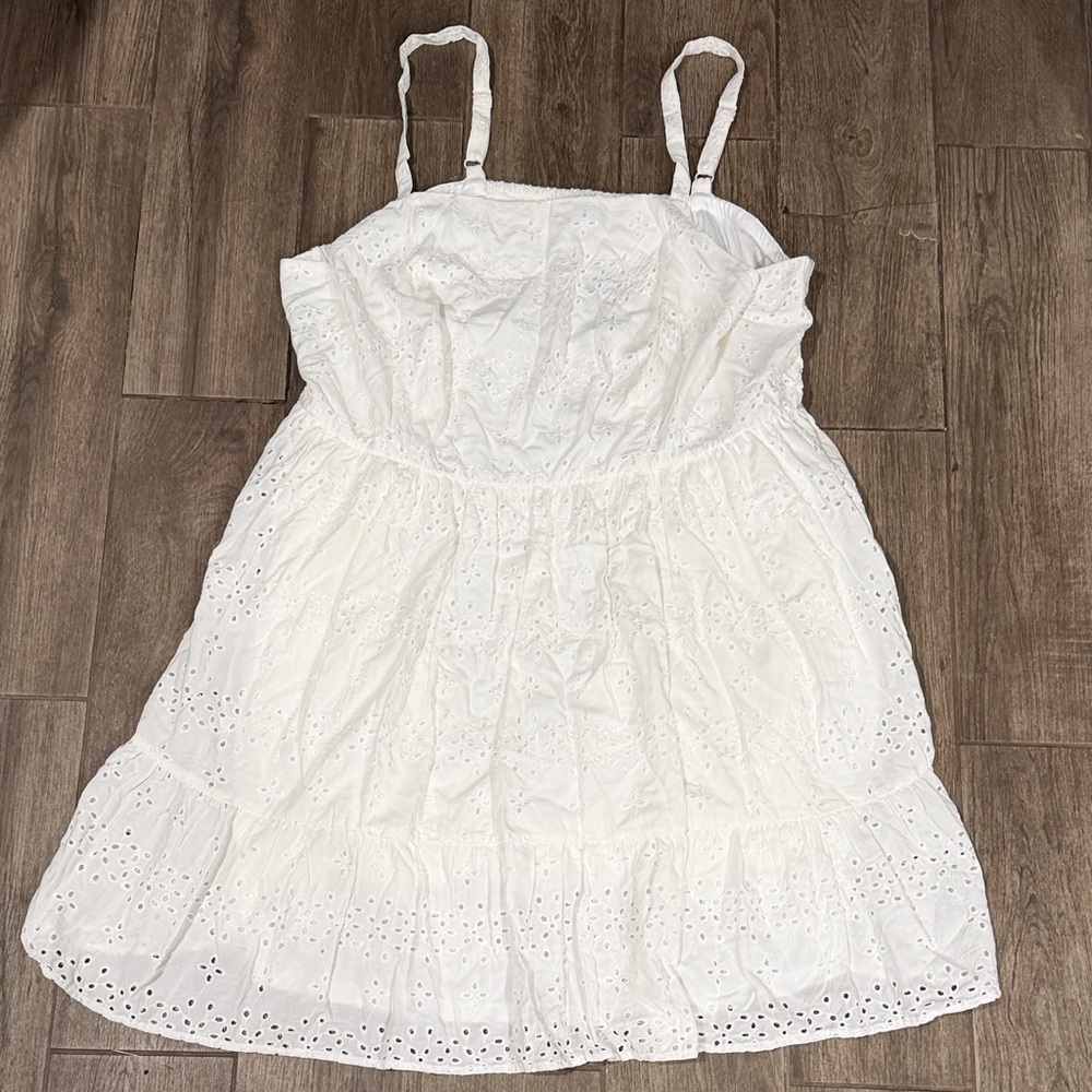 NWT Torrid Beachy Eyelet High Neck Mini Dress 3X - Picture 3 of 5